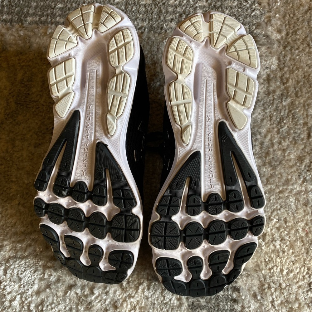 Under Armour charged Gemini Athletic Shoes - Picture 4 of 10